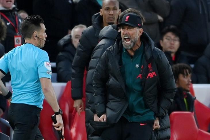 بعد إقالته من قبل مانشستر سيتي .. كلوب: أريد أن أكون على مقاعد البدلاء أمام فورست